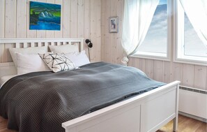 4 soverom, wi-fi (inkludert) og sengetøy