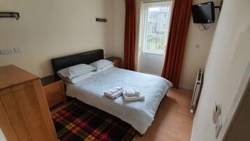 Apartment | 1 bedroom, travel cot, free WiFi, bed sheets