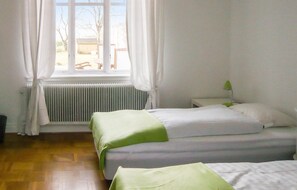 4 bedrooms, free WiFi - Lovely home in Trelleborg with sauna (Trelleborg)