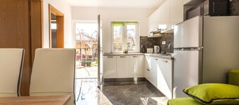 Nice apartment in Piran with kitchen