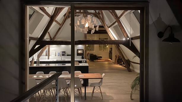 Panoramic Penthouse | In-room dining - Burgstraat 17 (Ghent)