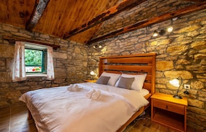 3 habitaciones, cuna de viaje, wifi gratis y ropa de cama 