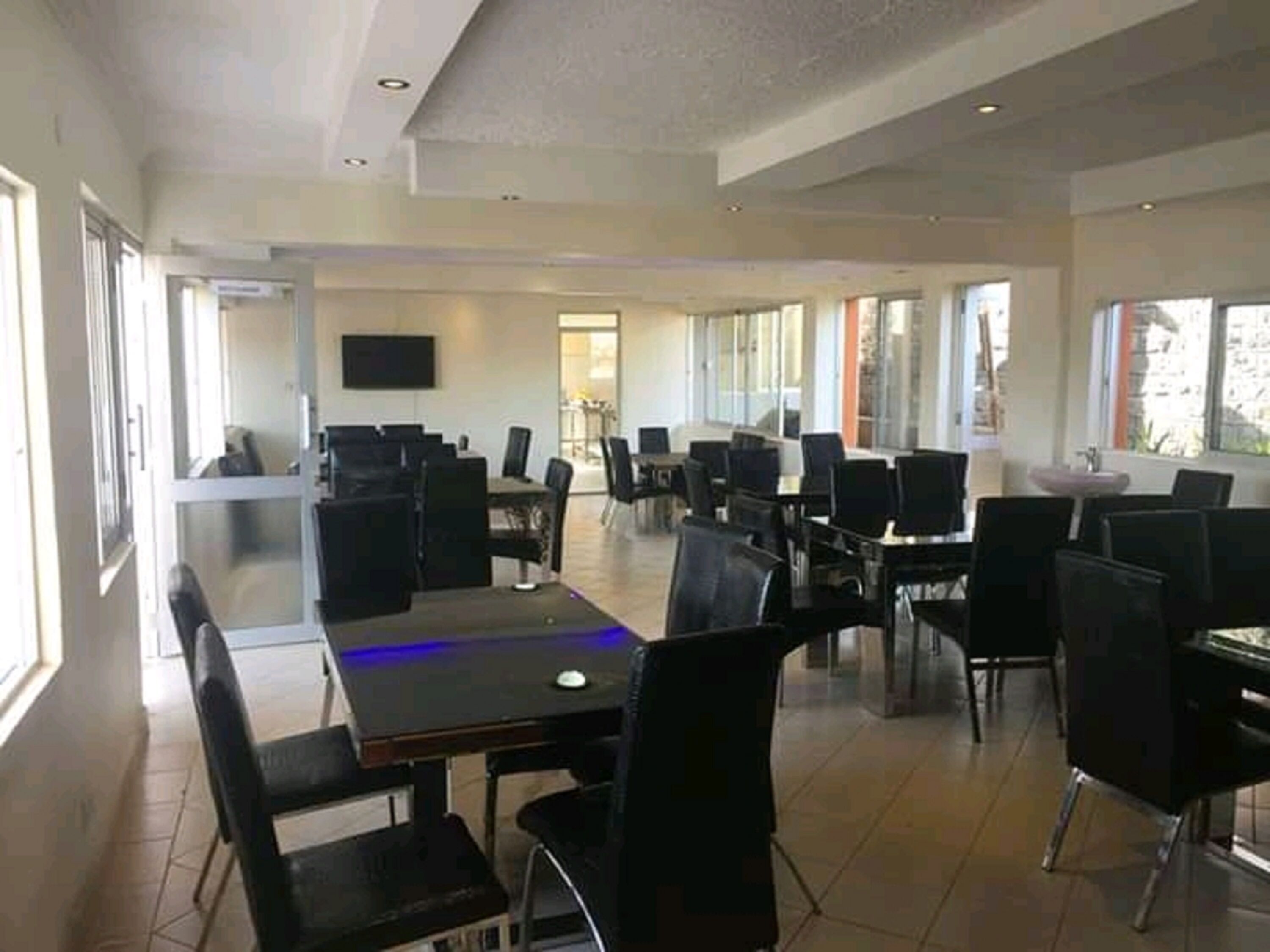 包含每日欧式早餐