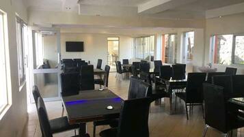 包含每日欧式早餐