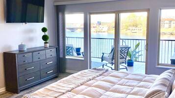 2 bedrooms, desk, iron/ironing board, free WiFi