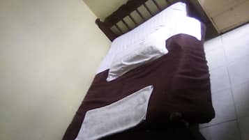 Double Room | Free WiFi, bed sheets