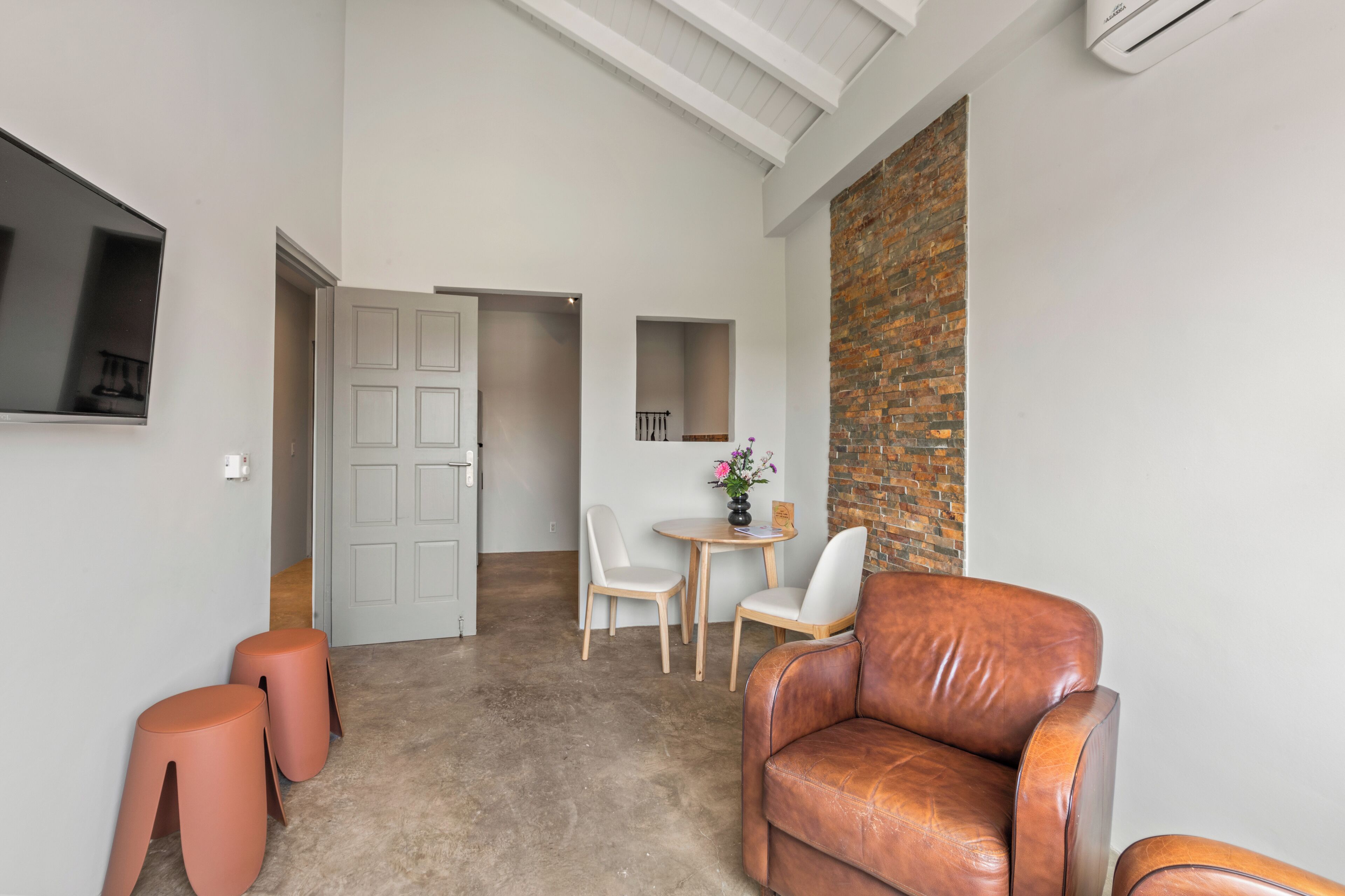 Urban Loft | Área de sala de estar | Smart TV, Netflix y servicios de streaming 