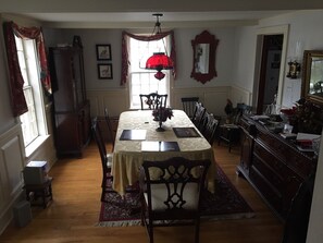 Dining - Cozy Country Home minutes from Cooperstown and Dreams Park - a home run! (Cooperstown)