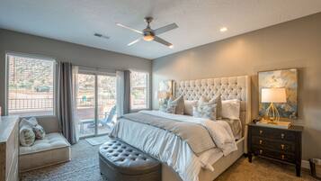 3 chambres, bureau, fer et planche à repasser, lit parapluie