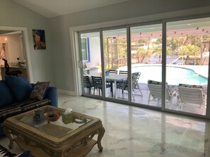 Interior - POOL,  FISH FROM THE DOCK, Newly renovated of entire house with new appliances. (Tampa)