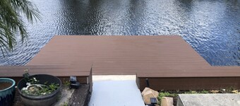 POOL,  FISH FROM THE DOCK, Newly renovated of entire house with new appliances.