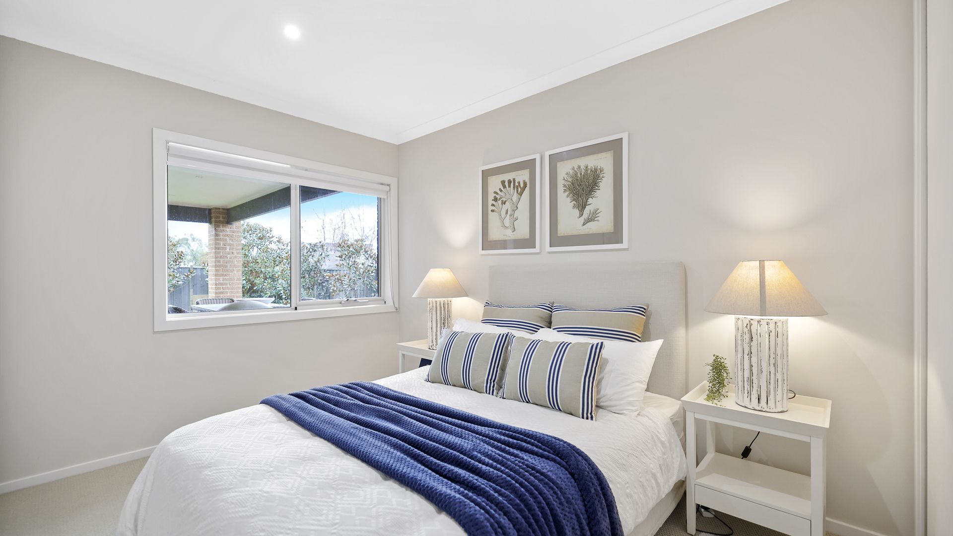 4 bedrooms, travel cot, Internet