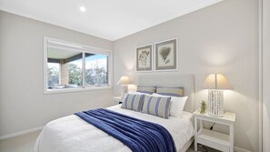 4 habitaciones, cuna de viaje y internet 