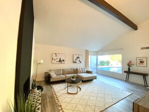 Smart TV, fireplace, books