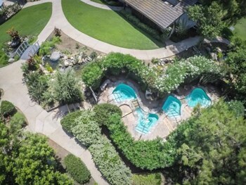 Bellafonte Resort & Spa