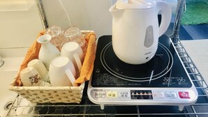 アパートメント | 専用簡易キッチン | 冷蔵庫、電子レンジ、コンロ、電気ポット