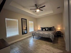 Room - New construction near the lake, built for lake living! (Canyon Lake)