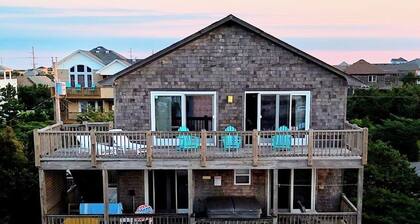 Amazing Ocean View 4bd/3bth Pet Friendly-1 Min Walk to Beach