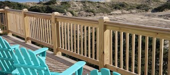 Amazing Ocean View 4bd/3bth Pet Friendly-1 Min Walk to Beach