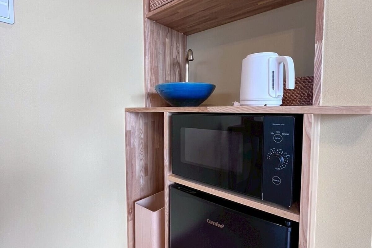 chalet azur, sea view, with private sauna, non smoking | private kitchenette | electric kettle