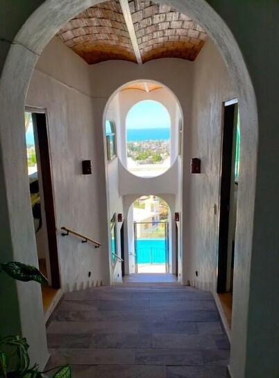 Beautiful sea view home