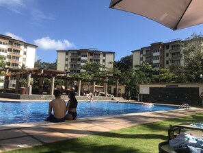 Piscine extérieure