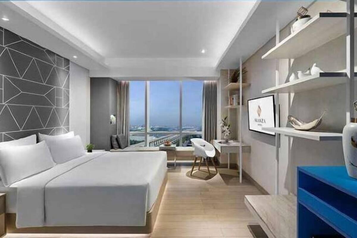 1 bedroom, minibar, in-room safe, desk