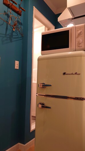 Apartment | Microwave - The standard apartment shibuya B (Tokyo)