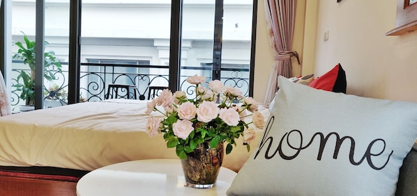 1 室のベッドルーム、アイロン / アイロン台