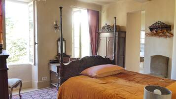 3 chambres, fer et planche Ă repasser, Wi-Fi, draps fournis