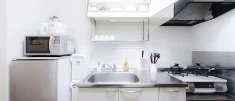 Nestay Suite Tokyo Shibuya | Private kitchenette | Fridge, microwave, stovetop, electric kettle