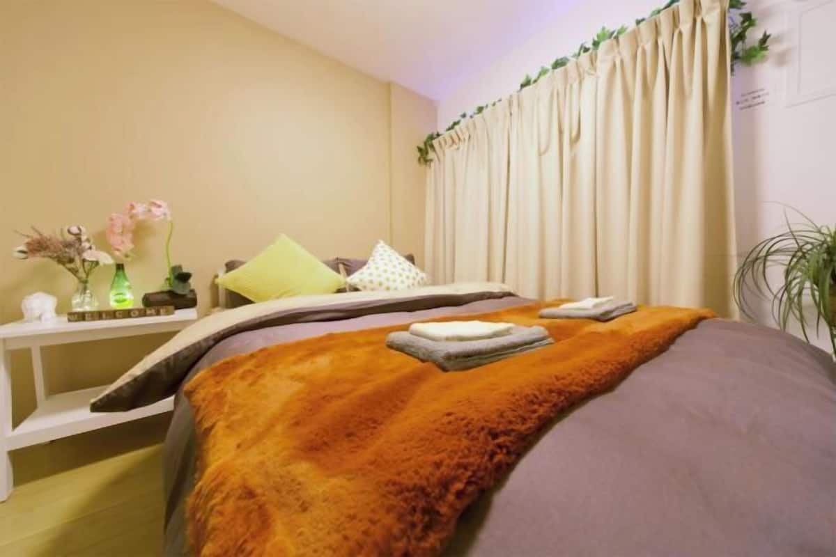 2 bedrooms, iron/ironing board, free WiFi