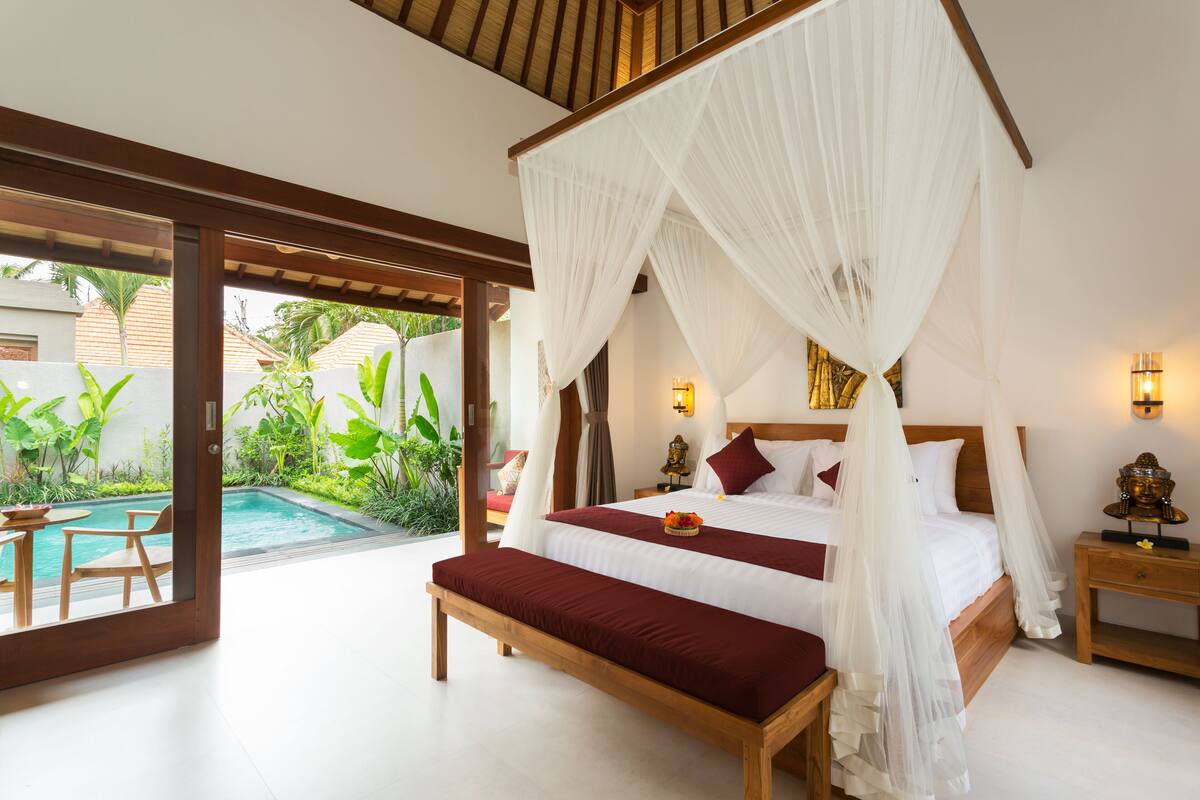 Vila, 1 quarto, piscina particular | Frigobar, cofres nos quartos, ferros/tábuas de passar roupa
