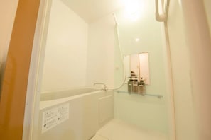Bathroom - Aya Guest House (Kyoto)