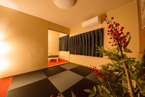 Rumah (Private Vacation) | 2 kamar tidur dan Wi-Fi gratis