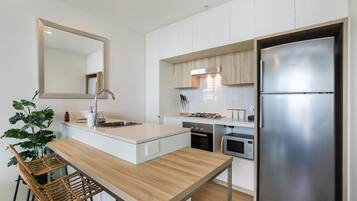 House | In-room dining