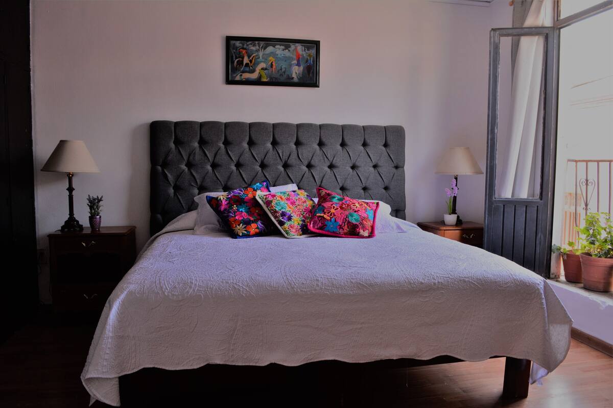 Down duvets, free WiFi, individually decorated, individually furnished