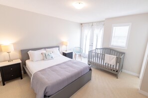 3 bedrooms, iron/ironing board, travel cot, free WiFi