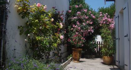 600 M BEACH OF CHAY AMBIANCE HOLIDAY VILLA EVEN FOOT