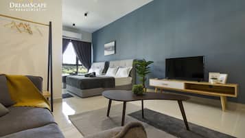 Estudio (Deluxe) | Zona de estar | Televisión de 28 pulgadas con canales por cable