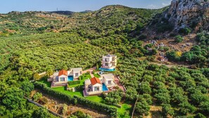 Exterior - Villa Pounentes, a few meters from Nopigia Beach ! (Chania)