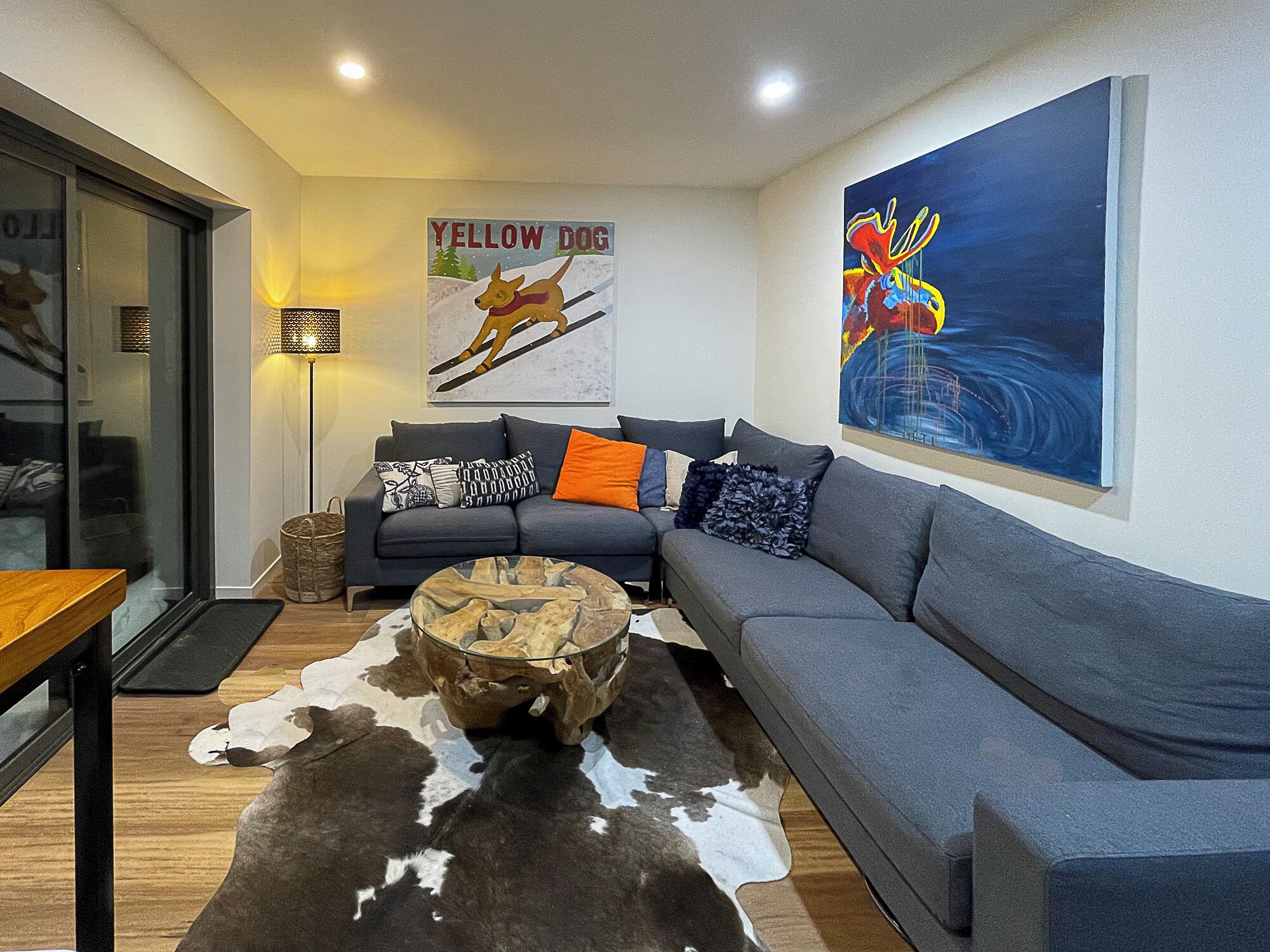 智能電視、壁爐