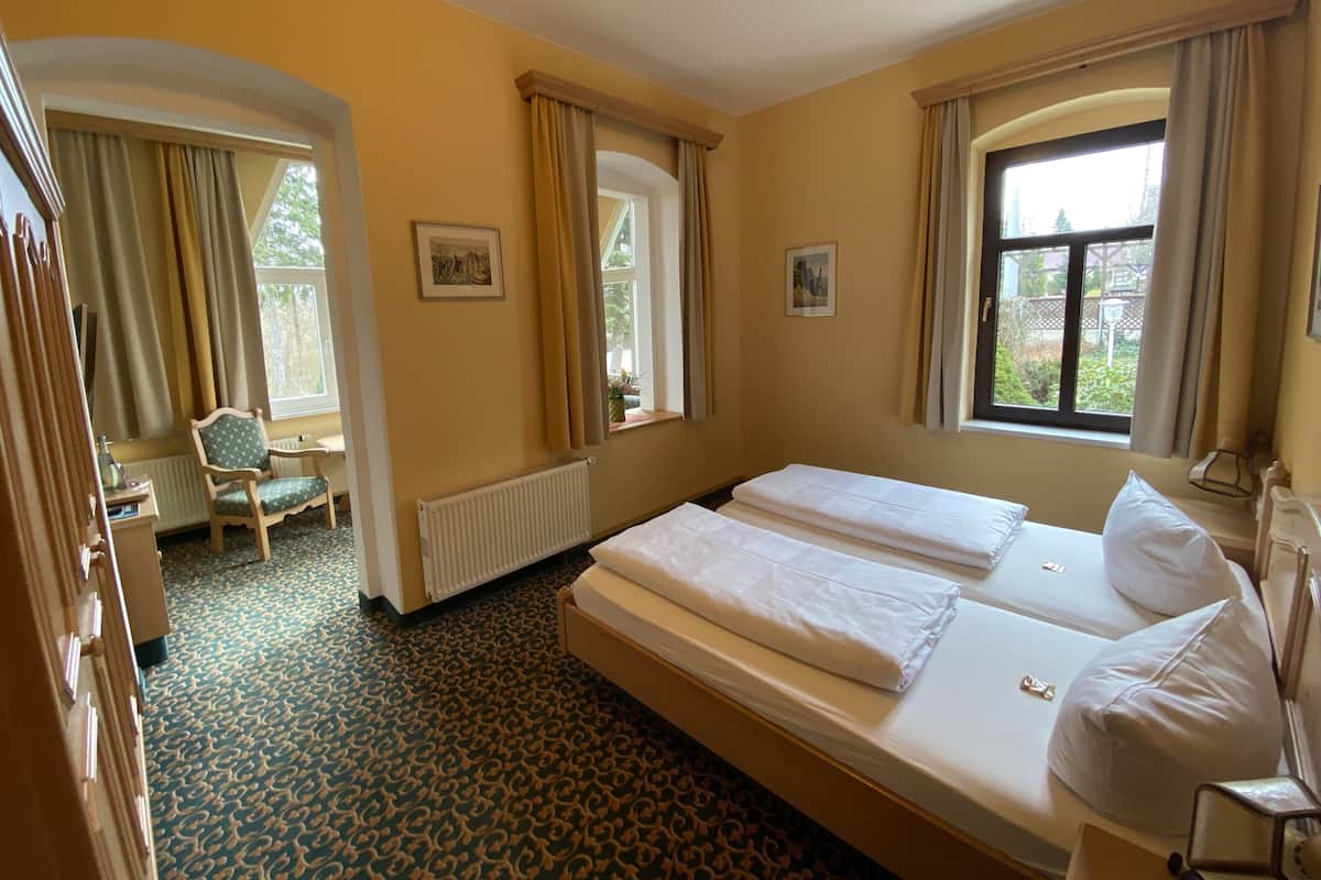 Superior Double Room | Bar mini, peti besi dalam bilik, langsir/tirai gelap terus 