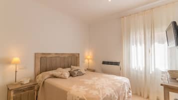 Ferienhaus, 3 Schlafzimmer, Raucher, Terrasse | 3 Schlafzimmer, Bügeleisen/Bügelbrett