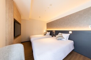 Free WiFi, bed sheets - JR-East Hotel Mets Yokohama (Yokohama)