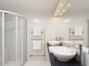 Shower, hair dryer, towels - Frederikenhof from A&M - Frederikenhof (Kampen (Sylt))