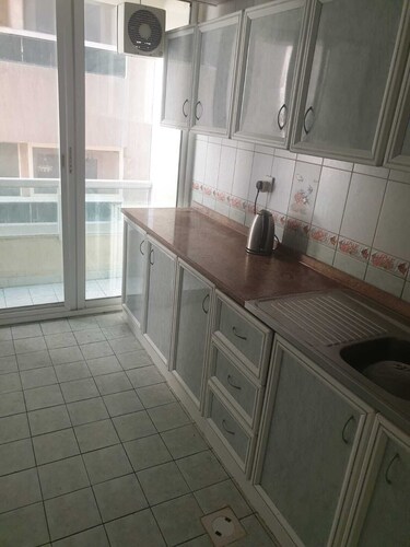 PRIVATE APARTMENT ..