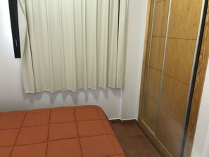 1 bedroom - Central, Modern, Parking Space, Wifi (Monachil)
