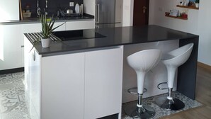 Unclassified image, 2 of 37, button - Piso Travesia Vigo Reformado Vistas Ria (Vigo)