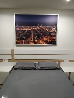 3 bedrooms, iron/ironing board, bed sheets - Piso Travesia Vigo Reformado Vistas Ria (Vigo)